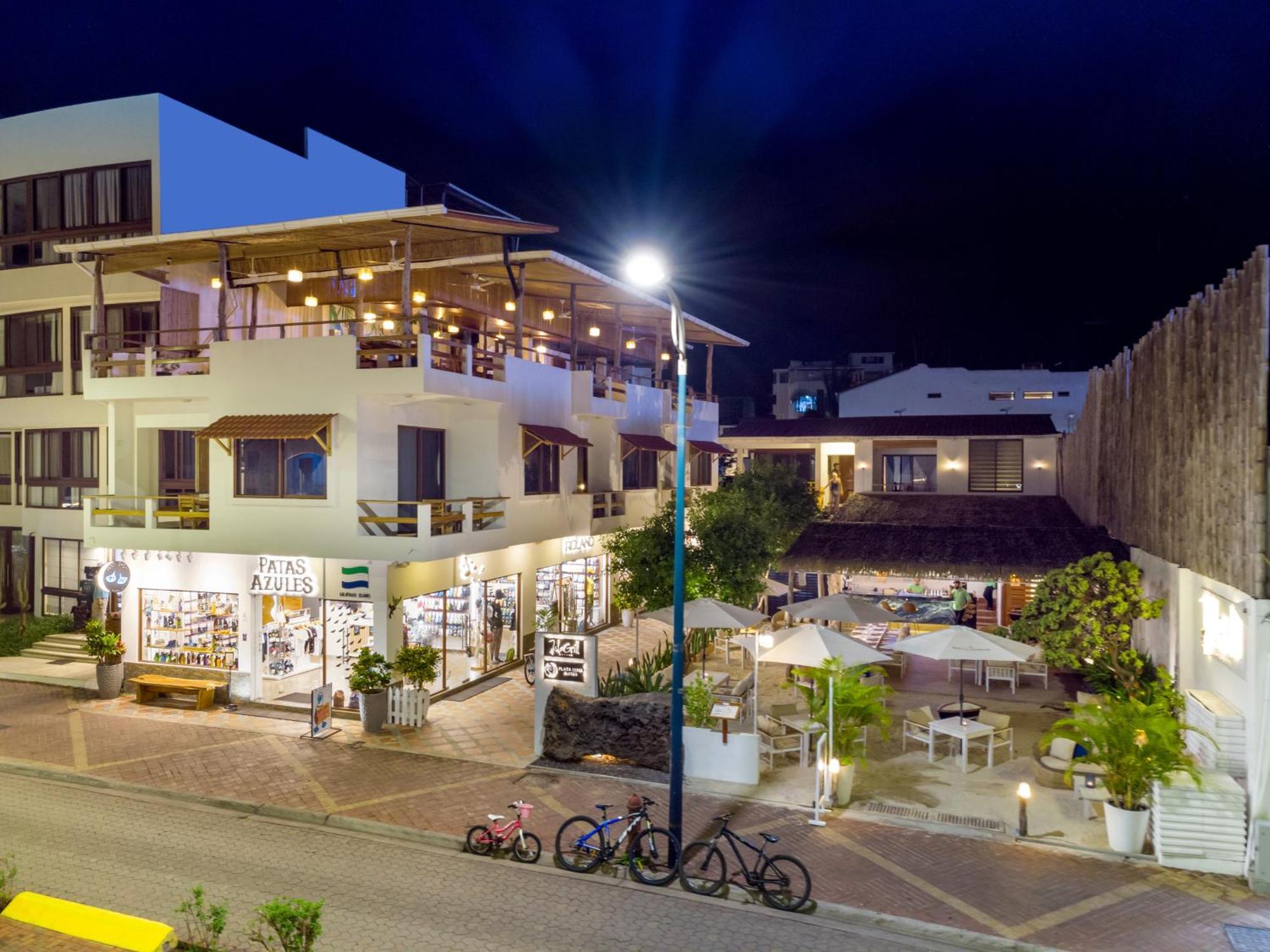 Plaza Luna Suites Puerto Ayora  Extérieur photo